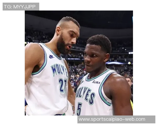 拼尽全力!戈贝尔全能表现助球队赢得关键胜利 拼尽全力!戈贝尔全能表现助球队赢得关键胜利